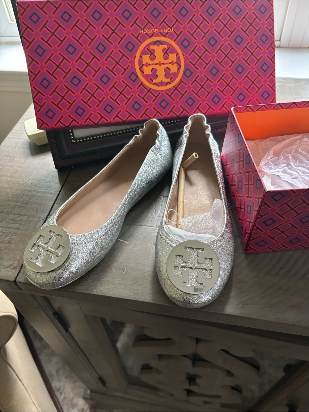 Tory Burch Minnie Travel Silver Ballet Flats 5.5